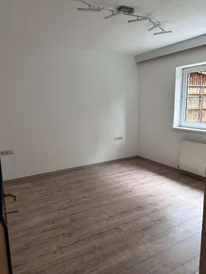 3-Zimmer-Wohnung mieten in Imst – 68 m², € 1.190 – Bild 3 von 11