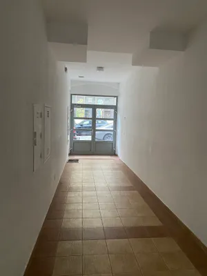 2-Zimmer-Wohnung mieten in Wien – 77 m², € 1.490 – Bild 2 von 10