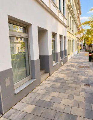 2-Zimmer-Wohnung mieten in Wien – 77 m², € 1.490