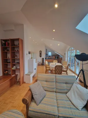 4-Zimmer-Wohnung kaufen in Vöcklabruck – 115 m², € 799.000 – Bild 3 von 11