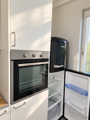 1,5-Zimmer-Wohnung mit neuer Küche und Grünblick – Bild 2
