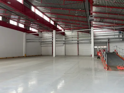 Gewerbeimmobilie mieten in Tulln – 1 800 m² – Bild 6 von 7