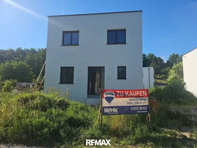 4-Zimmer-Haus kaufen in Linz Land – 142 m², € 399.000 – Bild 2 von 29