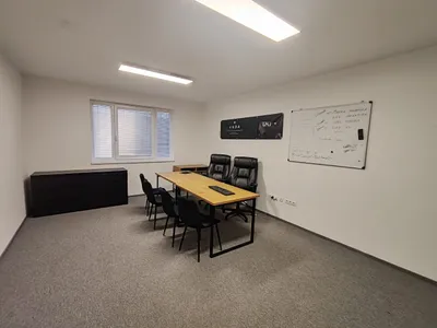 Gewerbeimmobilie mieten in Gänserndorf – 20 m², € 360