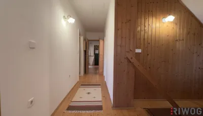 3-Zimmer-Haus kaufen in Neunkirchen – 159 m², € 299.000 – Bild 24 von 33