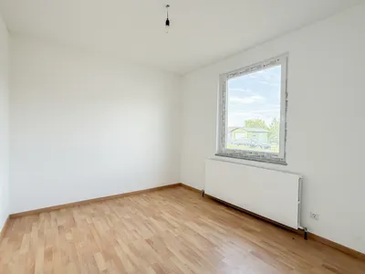 6-Zimmer-Haus kaufen in Wiener Neustadt – 136 m², € 390.000 – Bild 2 von 15