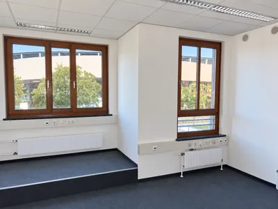 Gewerbeimmobilie mieten in Sankt Pölten – 291 m², € 4.394 – Bild 7 von 11