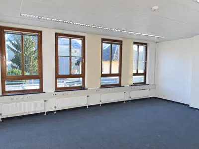 Gewerbeimmobilie mieten in Sankt Pölten – 291 m², € 4.394 – Bild 3 von 11