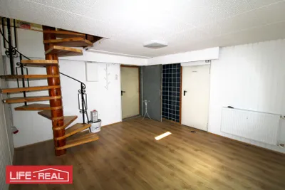 6-Zimmer-Gewerbeimmobilie mieten in Linz – 117 m², € 1.665 – Bild 17 von 21