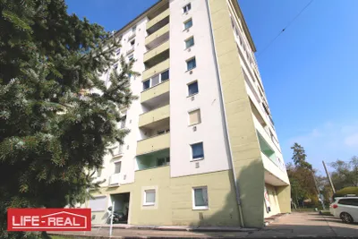 6-Zimmer-Gewerbeimmobilie mieten in Linz – 117 m², € 1.665 – Bild 2 von 21