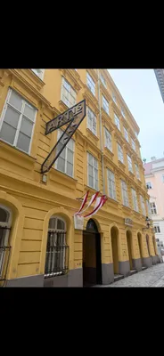 2-Zimmer-Wohnung mieten in Wien – 60 m², € 1.590 – Bild 2 von 13