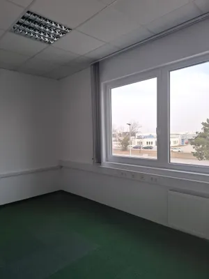 Gewerbeimmobilie mieten in Wiener Neustadt – 290 m² – Bild 18 von 29