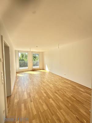 STAMMERSDORFER RUHELAGE: MODERNE 2-ZIMMER-WOHNUNG MIT NEUER KÜCHE, LOGGIA & TERRASSE ZU MIETEN! – Bild 2