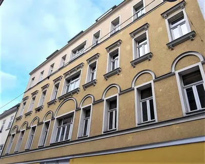 NASCHMARKT-NÄHE, ERSTBEZUG, 34 m2 Altbau, 1 Zimmer, Küche, Duschbad, Parketten, Franzensgasse