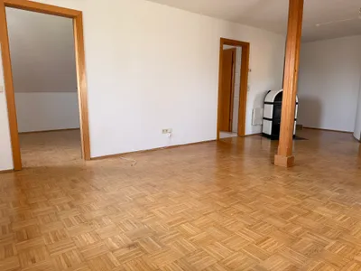 2-Zimmer-Wohnung kaufen in Graz-Umgebung – 62 m², € 114.000 – Bild 2 von 11