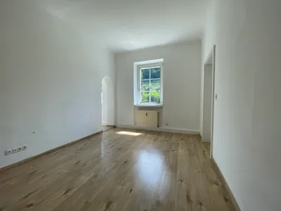 2-Zimmer-Wohnung mieten in Bruck-Mürzzuschlag – 56 m², € 598 – Bild 2 von 5