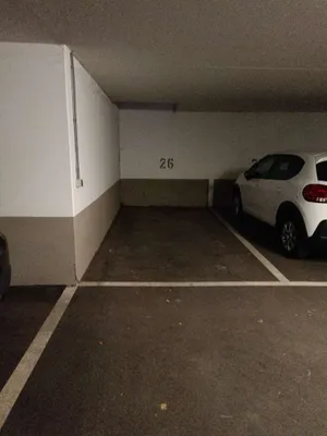***Garage in der Nähe Schönbrunn***