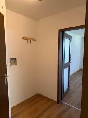 1-Zimmer-Wohnung mieten in Schwaz – 30 m², € 710 – Bild 10 von 13