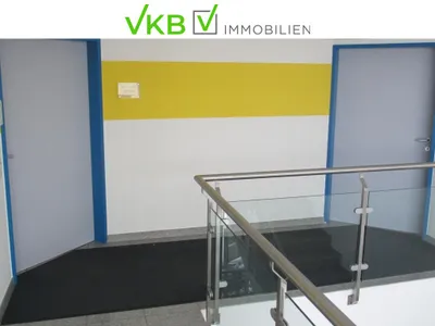 12-Zimmer-Gewerbeimmobilie mieten in Linz Land – 200 m², € 2.102 – Bild 8 von 32