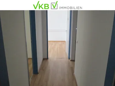 12-Zimmer-Gewerbeimmobilie mieten in Linz Land – 200 m², € 2.102 – Bild 10 von 32