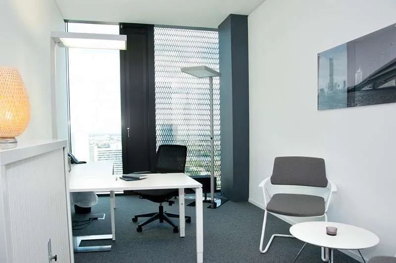 Regus Business Office im DC Tower - Ansicht 2