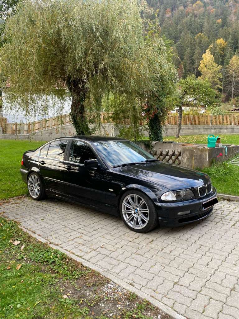BMW 3er-Reihe 320i Limousine, 2005, 288.000 km, € 2.499,- - willhaben