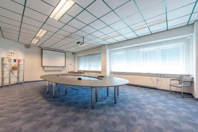 Gewerbeimmobilie mieten in Gmunden – 1 230 m², € 9.840 – Bild 4 von 17
