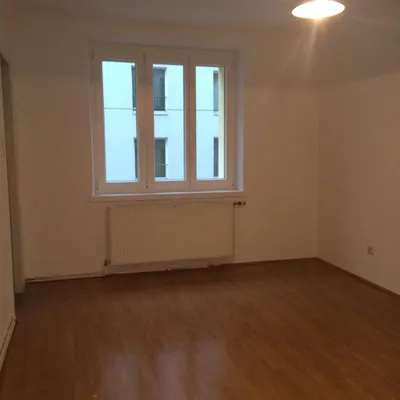 2-Zimmer-Wohnung kaufen in Wien – 62 m², € 250.000 – Bild 2 von 8