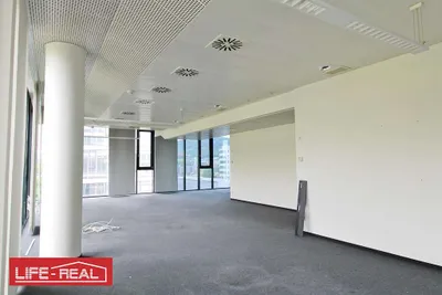 Gewerbeimmobilie mieten in Linz – 332 m², € 5.639 – Bild 22 von 31