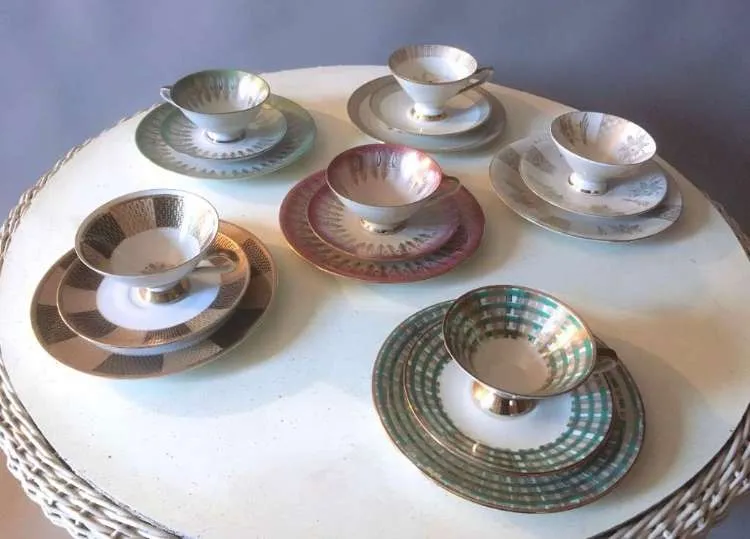 50er Jahre Porzellan / Sammeltasse / Teller / Vintage Geschirr / Kaffee Set / Tee Tassen, € 120,- (1070 Wien)