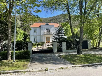 10-Zimmer-Immobilie kaufen in Baden – 516 m², € 2.990.000 – Bild 2 von 21