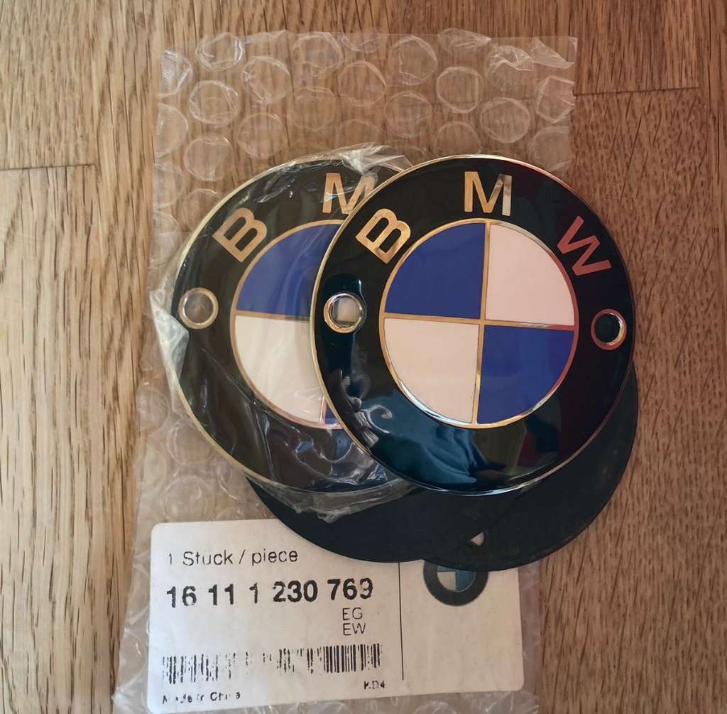 (verkauft) BMW Emblem f Tank R50/5 R60/5 R75/5
