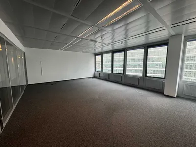 Gewerbeimmobilie mieten in Wien – 625 m², € 15 – Bild 2 von 17