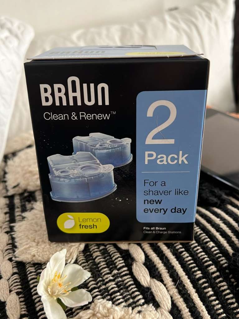 7 Stück BRAUN Reinigungskartuschen Clean & Renew, € 15,- (1030