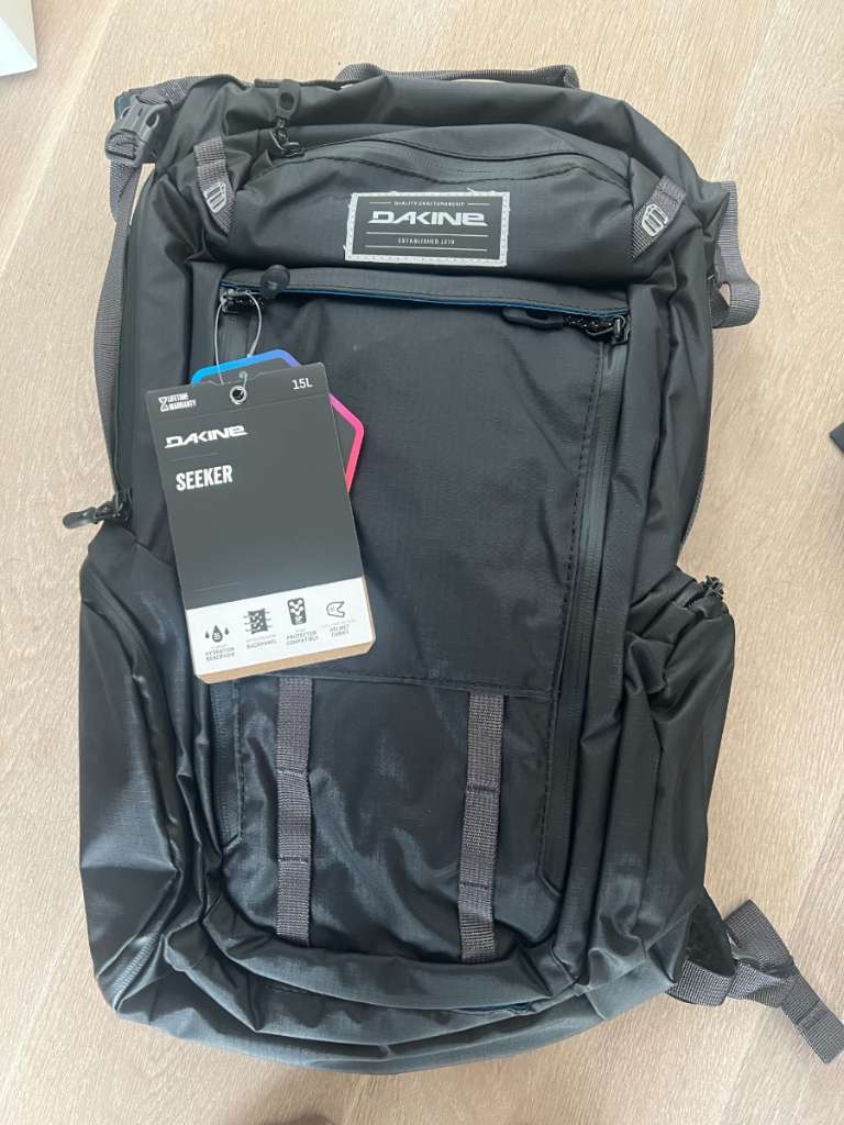 Dakine clearance seeker 24l