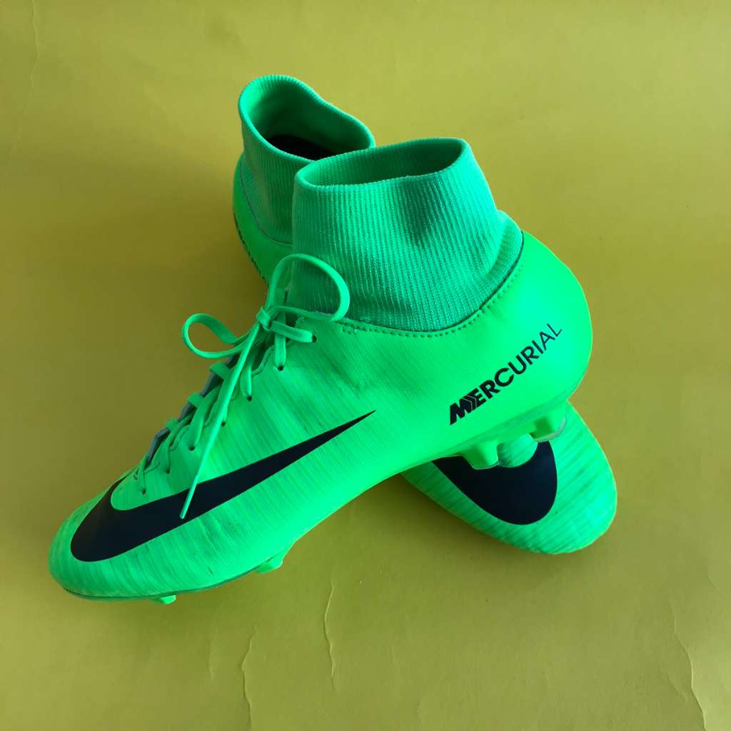 Fußballschuhe cheap nike 42