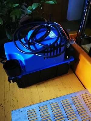 Mini Blue Pumpe Kondensatpumpe Klimapumpe, € 100,- (1200 Wien) - willhaben