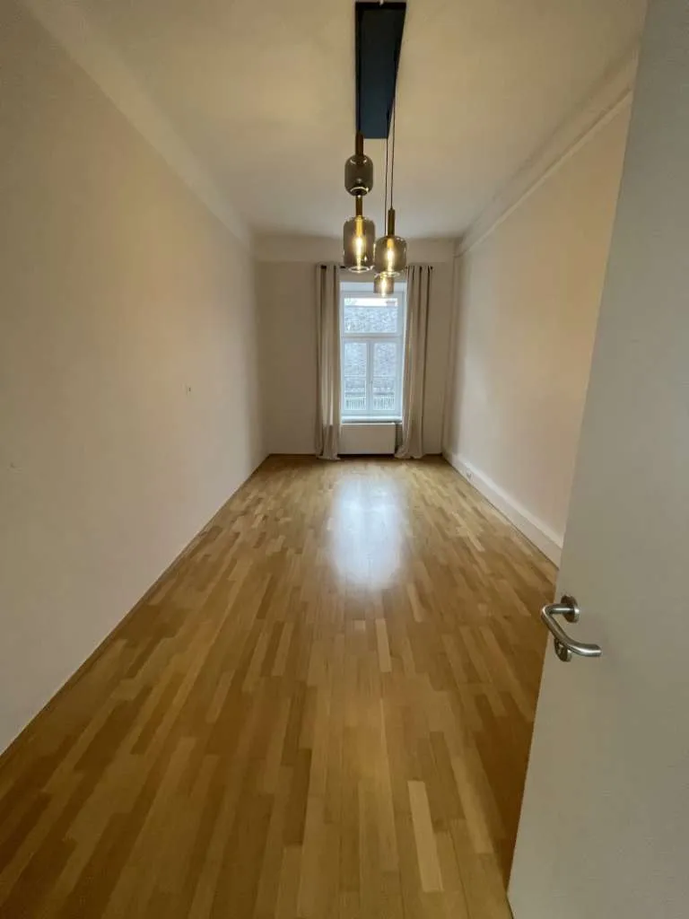 ZU MIETEN!!! Büro in Bestlage - Ansicht 2