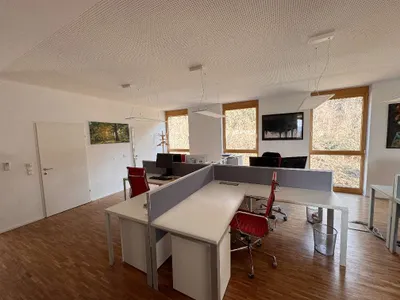 4-Zimmer-Gewerbeimmobilie mieten in Graz – 225 m², € 360 – Bild 4 von 12