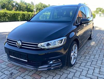 VW Touran Highline 2,0 SCR TDI DSG LED Kamera CarP...