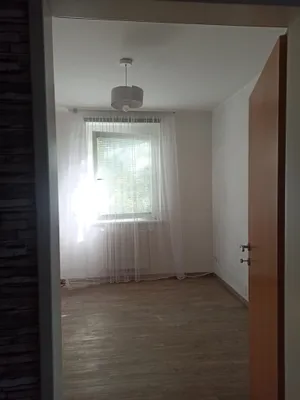 3-Zimmer-Wohnung mieten in Hollabrunn – 76 m², € 579 – Bild 7 von 8