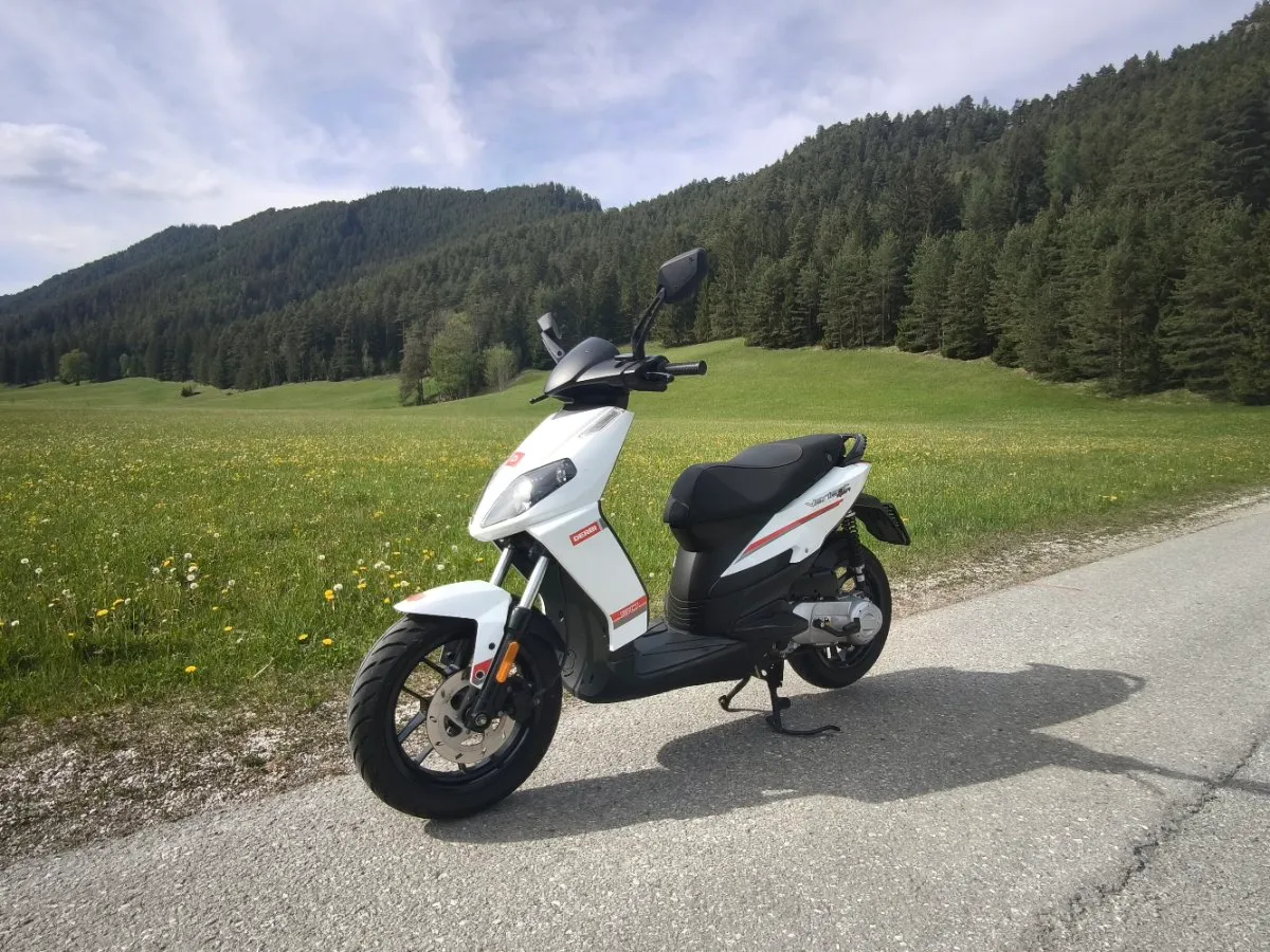 Derbi Variant
