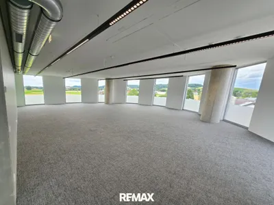 Gewerbeimmobilie mieten in Grieskirchen – 136 m² – Bild 2 von 13
