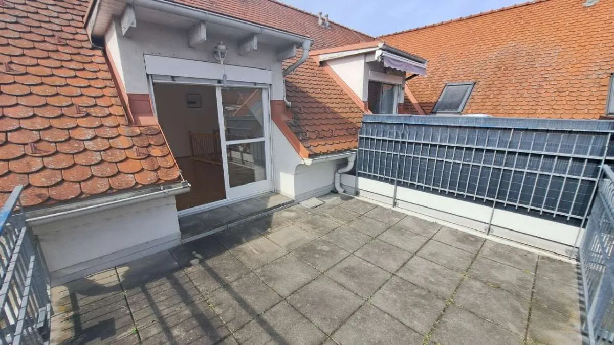 Charmante Maisonette-Wohnung mit Terrasse in Gniebing - modernes Wohngefühl auf zwei Ebenen - Ansicht 2