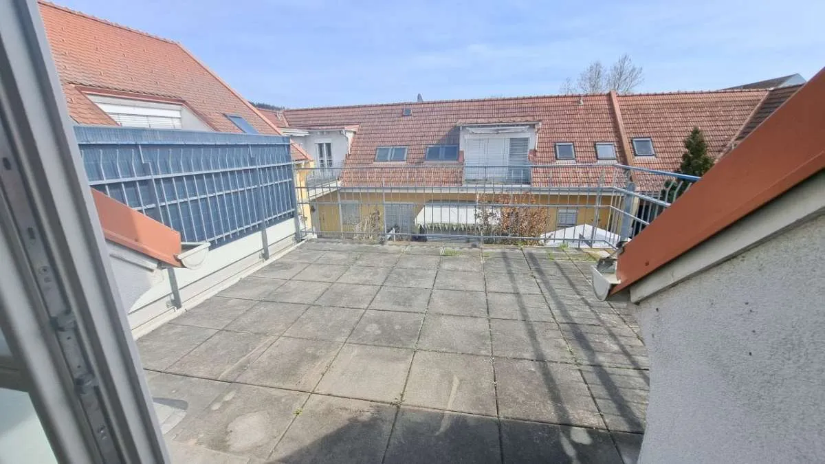 Charmante Maisonette-Wohnung mit Terrasse in Gniebing - modernes Wohngefühl auf zwei Ebenen - Ansicht 3