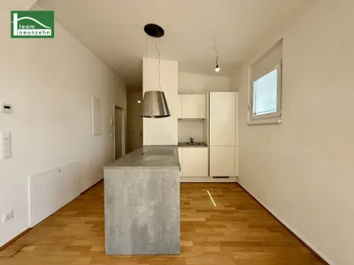 Charmante 3-Zimmer Dachgeschosswohnung inkl. Einbauküche und zwei Terrassen! Ab sofort! – Bild 3