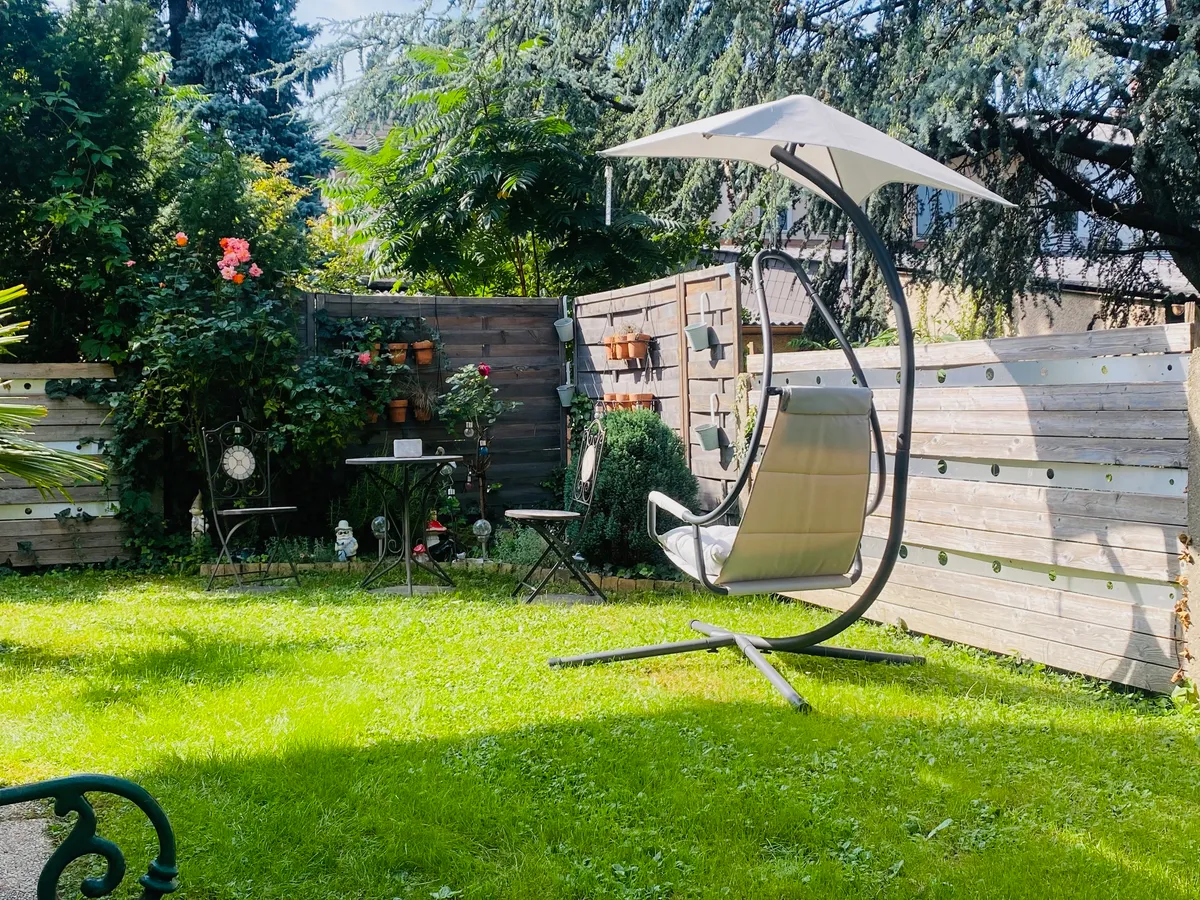 ## GARTENLIEBHABER AUFGEPAßT !!.... 3 Zimmer..200m² Garten/Gartenhaus/Terrasse... nähe Don Bosco !!## - Ansicht 2