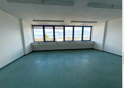 1-Zimmer-Gewerbeimmobilie mieten in Mödling – 63 m², € 865 – Bild 2 von 10