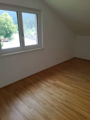 3-Zimmer-Wohnung mieten in Hallein – 89 m², € 1.190 – Bild 8 von 11