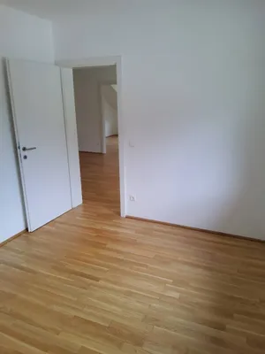 3-Zimmer-Wohnung mieten in Hallein – 89 m², € 1.190 – Bild 9 von 11